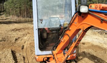 
									Minikoparkę Hitachi EX15 full								